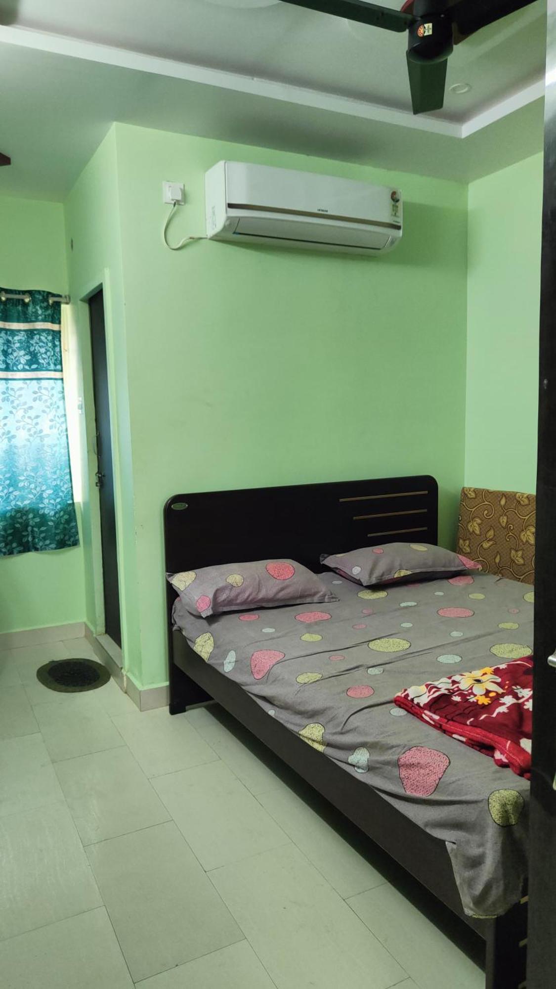 Guru Datta Residency Pithapuram Kültér fotó